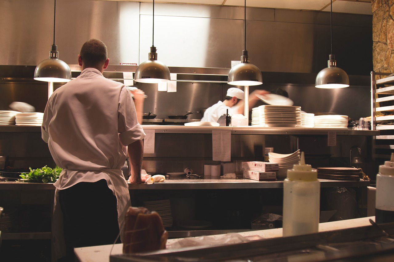 Så här kan du motverka sexuella trakasserier på din restaurang